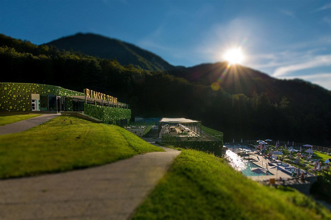 Hotel Rimski Dvor - Rimske Terme Rimske Toplice Exteriör bild